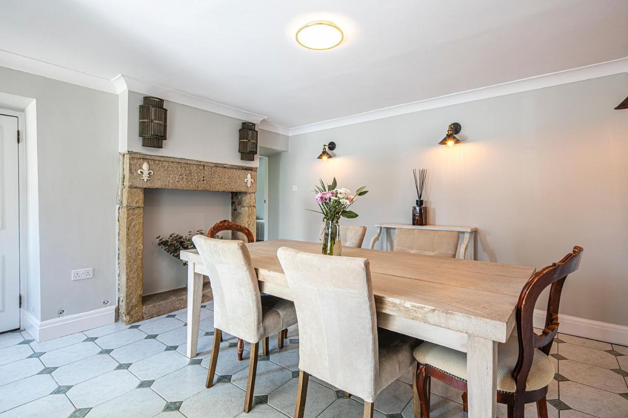The Belle - A Lovingly Converted Grade II Listed Home From Home In เบคเวลล์ ภายนอก รูปภาพ